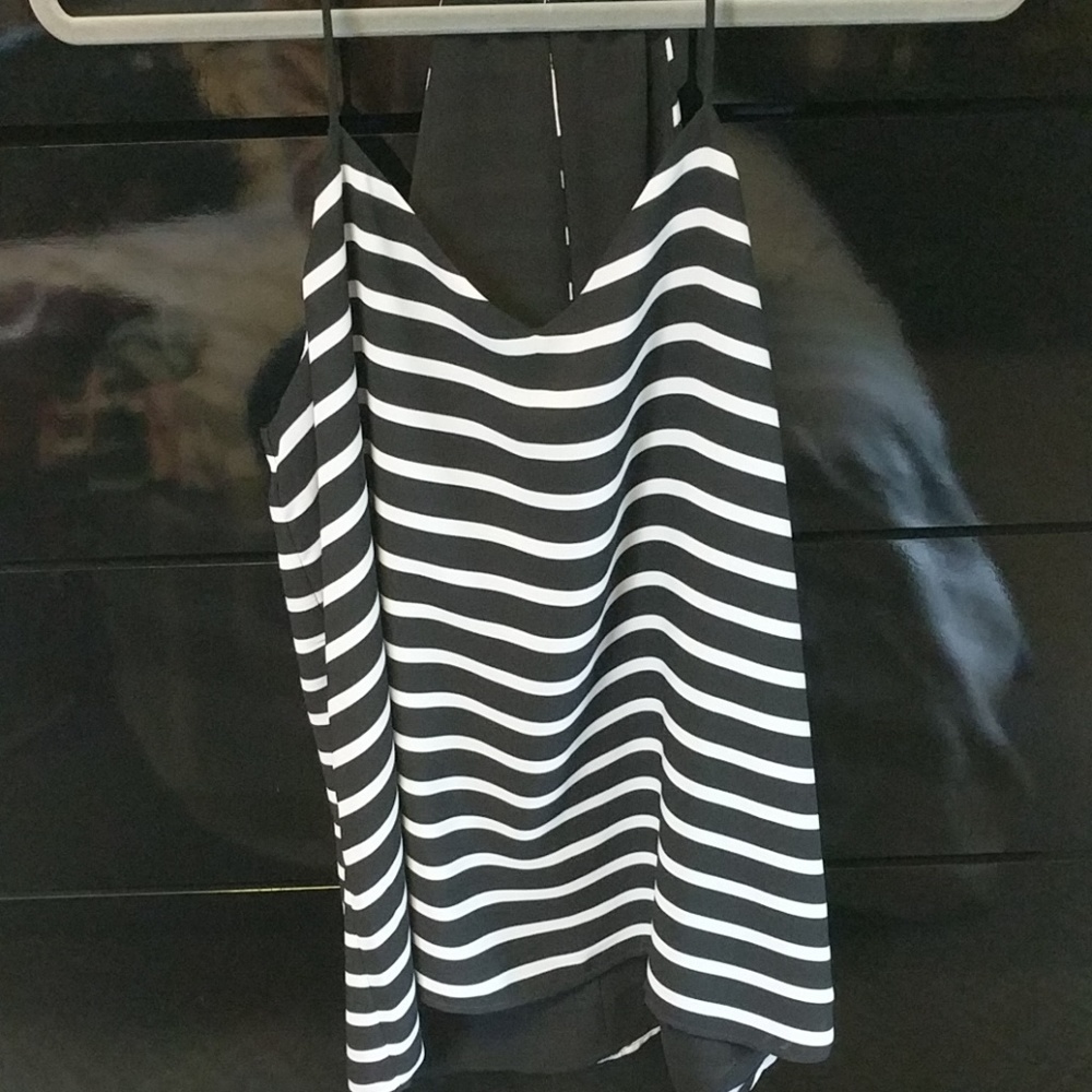 Express Reversible Tank Top